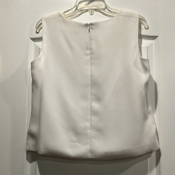 Woman’s jacket with blouse - Picture 4 of 5